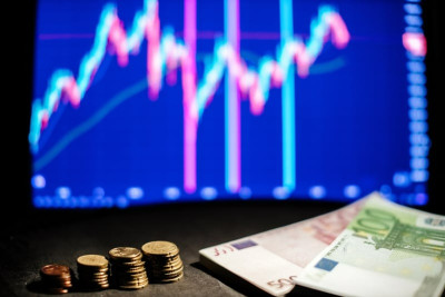 ВС проверит применение правил листинга Гонконгской биржи